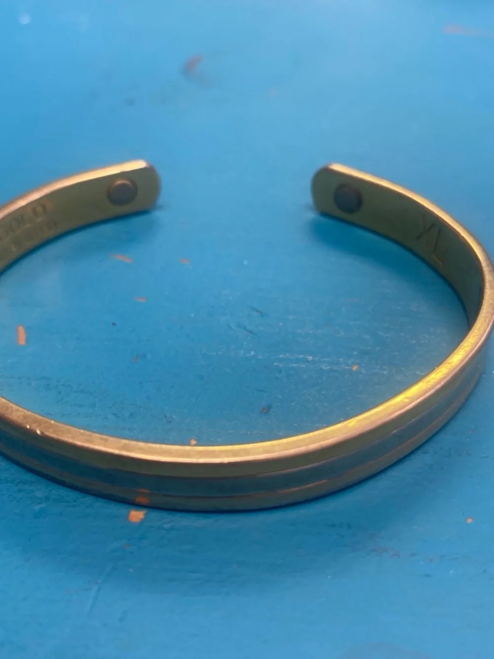 24k Electroplated Two-Tone Metal Bangle Bracelet - Gold & Silver